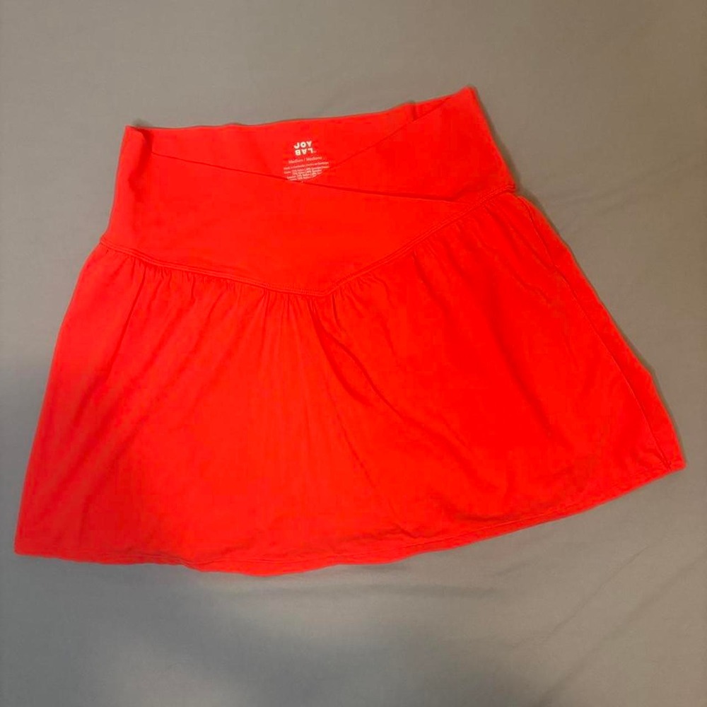 Joy lab red skort